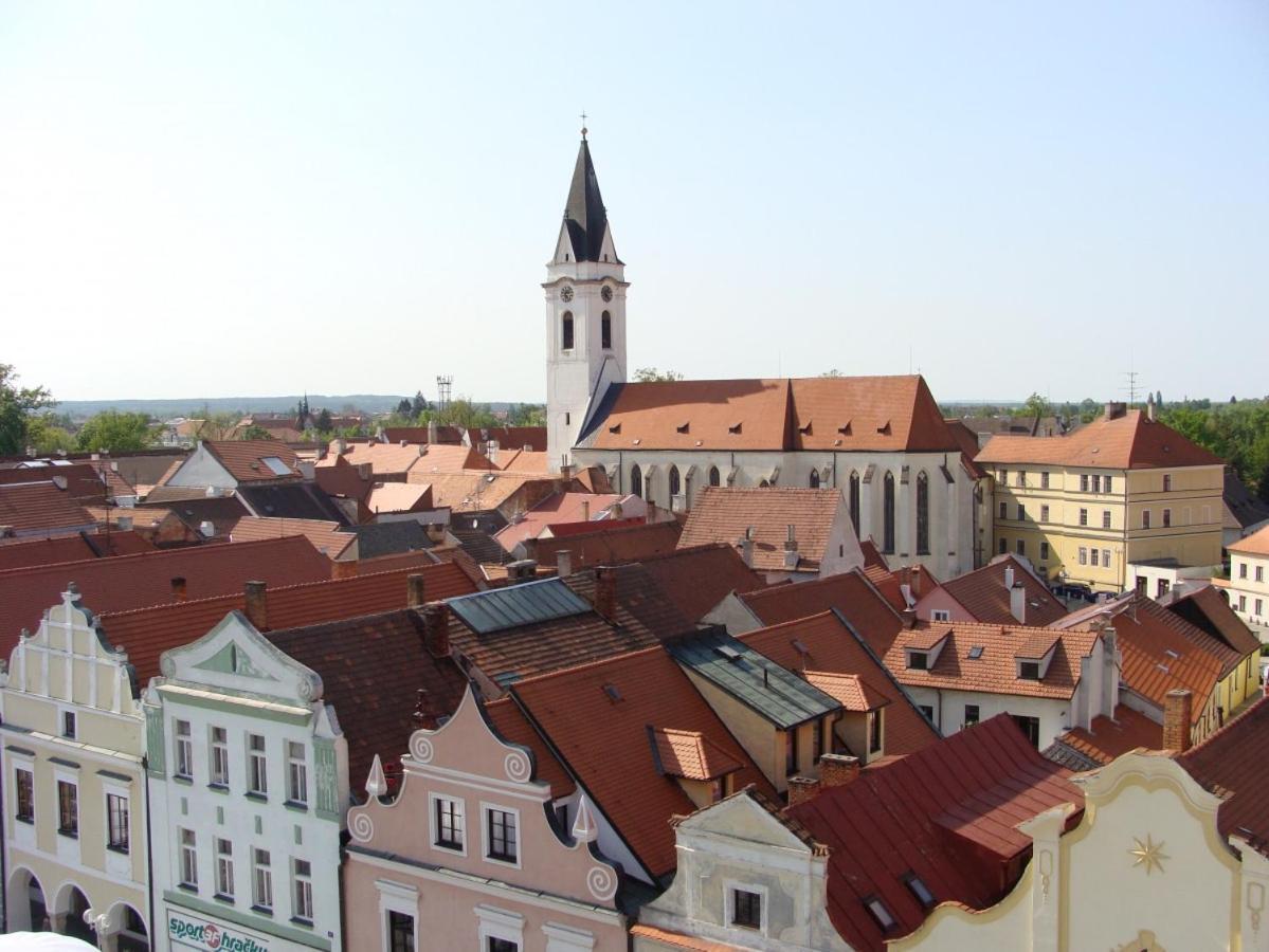 Rozmberska Basta Hotel Třeboň Buitenkant foto