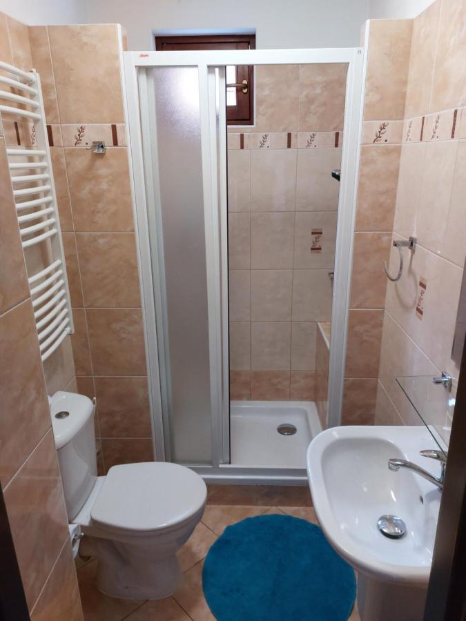 Rozmberska Basta Hotel Třeboň Buitenkant foto